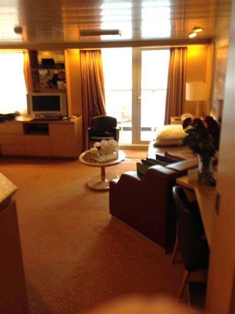 Oosterdam Stateroom 6084