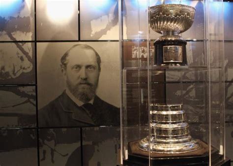 Visit the Hockey Hall of Fame - HowTheyPlay