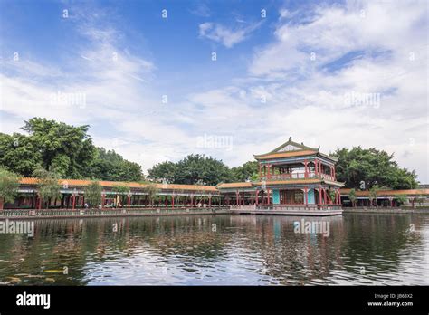 Chinese garden Architecture Stock Photo - Alamy