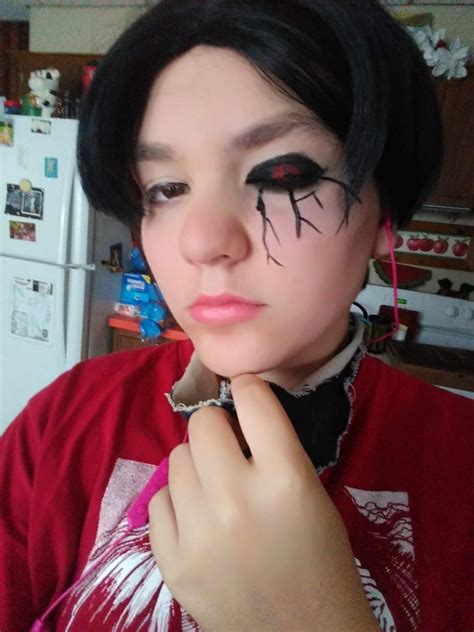 Made a ghoul cosplay her name is touri daughter of kaneki and touka | Maoufia Amino