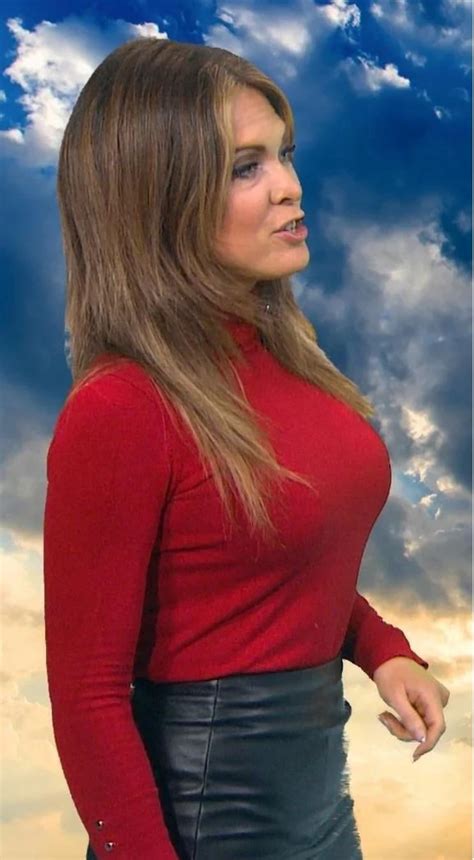 Jo Blythe ITV weather girl UK : r/CurvyNewsWomen