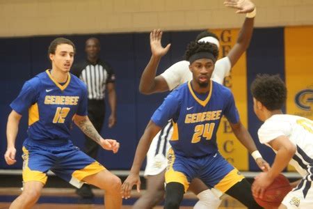 Men's Basketball Split at Thunderwolves Classic - Genesee CC Athletics