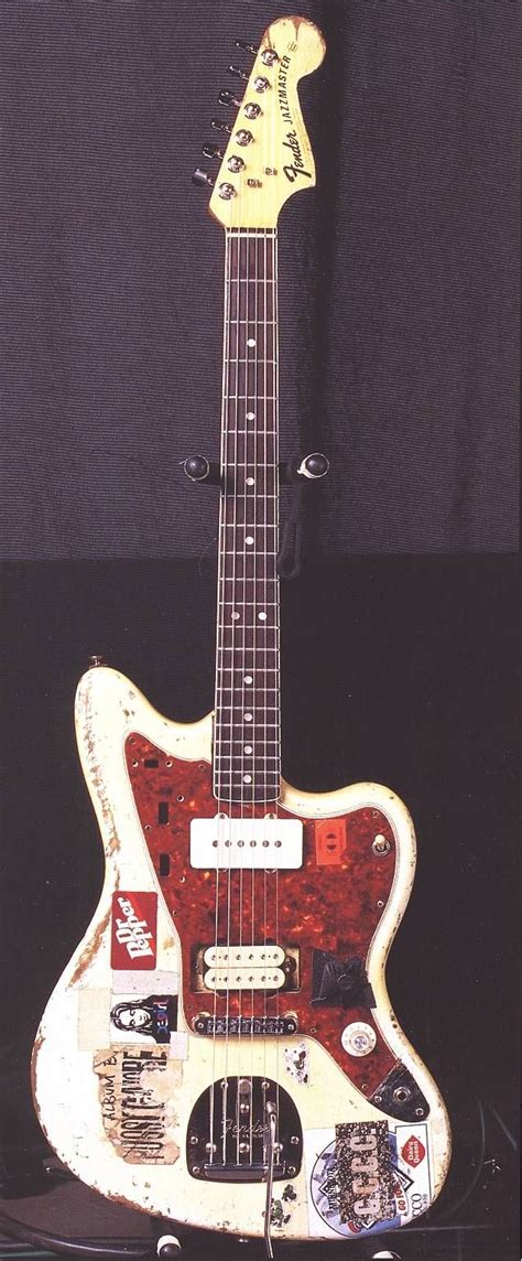 INSPO sonic youth white jazzmaster … | Guitar, Electric guitar, Music ...