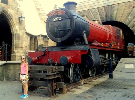 Hogwart’s Express | The Enchanted Manor