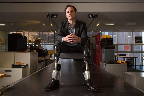 Bionic ankle 'emulates nature' | MIT News | Massachusetts Institute of Technology