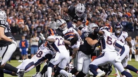 Raiders beat Broncos 24-16 in 1st game after Brown's release - ABC7 San Francisco