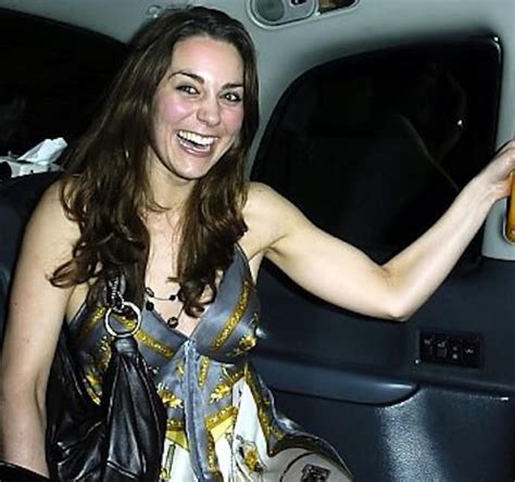 Kate Middleton Turns 30: A Look Back At Her Party Girl Days | Girl day, Kate middleton, Party girls