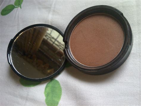 beauty aids!: NYX matte bronzer in deep ;>