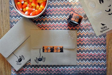 birdie feathers: DIY Halloween Cards