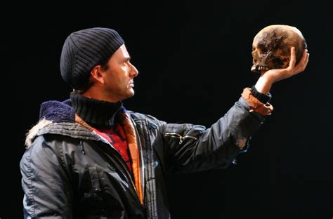 Hamlet on Stage - David Tennant Photo (1970135) - Fanpop