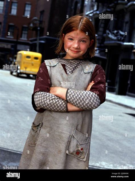 ALICIA MORTON, ANNIE, 1999 Stock Photo - Alamy