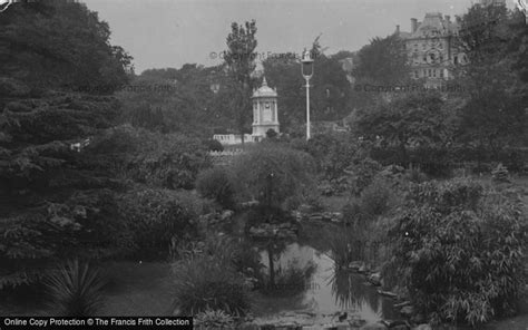 Photo of Bournemouth, The Gardens 1931 - Francis Frith