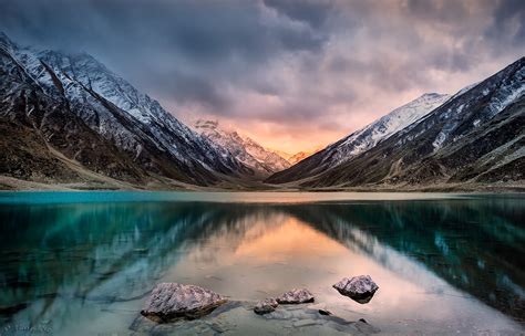 Travel Guide and Mythical Story of Lake Saif-ul-Malook, Pakistan