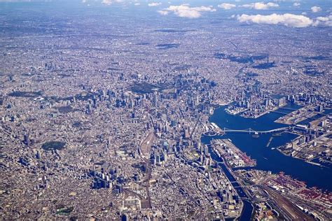 Aerial view of Tokyo, the most populated city in the world. : interestingasfuck