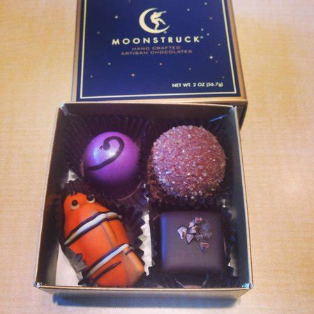 Moonstruck Chocolate Cafe, Portland - 526 NW 23rd Ave - Restaurant ...