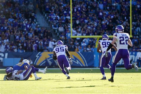 Minnesota Vikings at LA Chargers Week 15: Five Game-Changing Plays ...