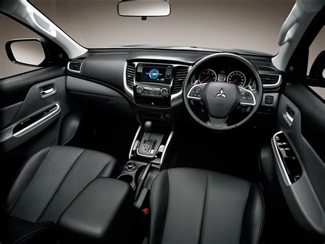 mitsubishi-triton-interior-mitsubishi-motors-malaysia - Paul Tan's Automotive News