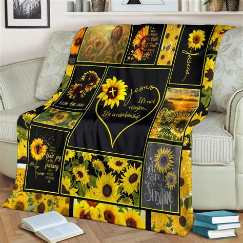 Sunflower Jesus Fleece Sherpa Throw Blanket - TeeUni