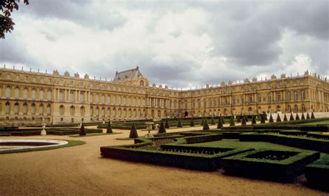 Palace-of-Versailles - Algemeiner.com