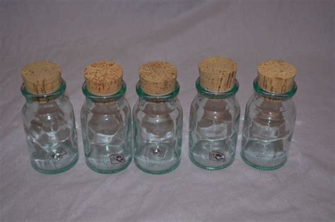 Green Glass Storage Spice Jars With Cork Stoppers x 5