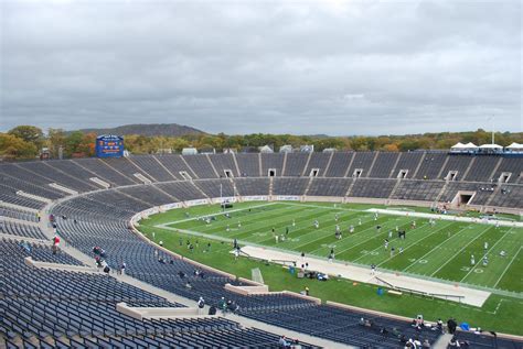 Yale Bowl – StadiumDB.com