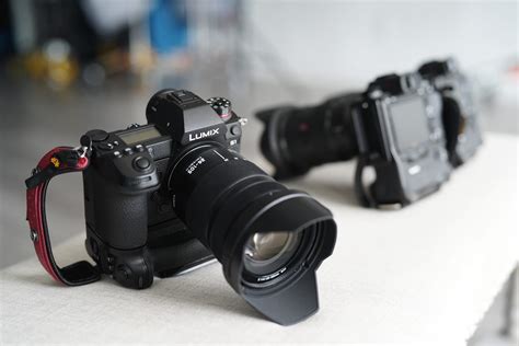 Panasonic Lumix S1 Review from a Sony Photographer