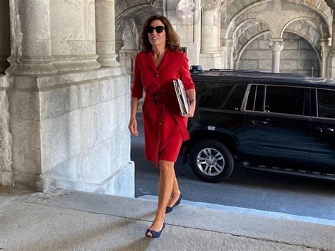 Kathy Hochul Biography, Age, Height, Husband, Net Worth - Wealthy Spy