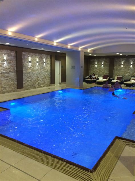 Berlin Marriott Hotel Pool: Pictures & Reviews - Tripadvisor