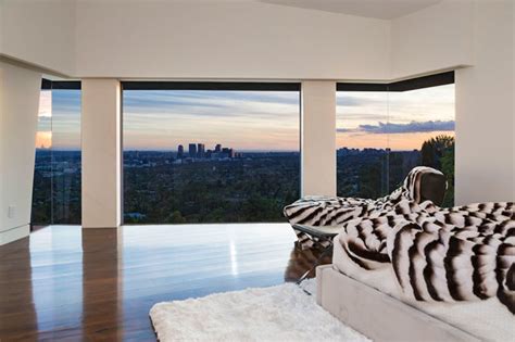 A Luxury Beverly Hills Mansion with Awesome Views of the City (52 pics ...