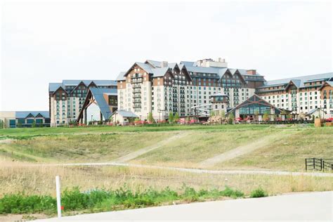 Gaylord Rockies Resort Review: The Perfect Family Staycation (2024) - Magical Family Travel Guide