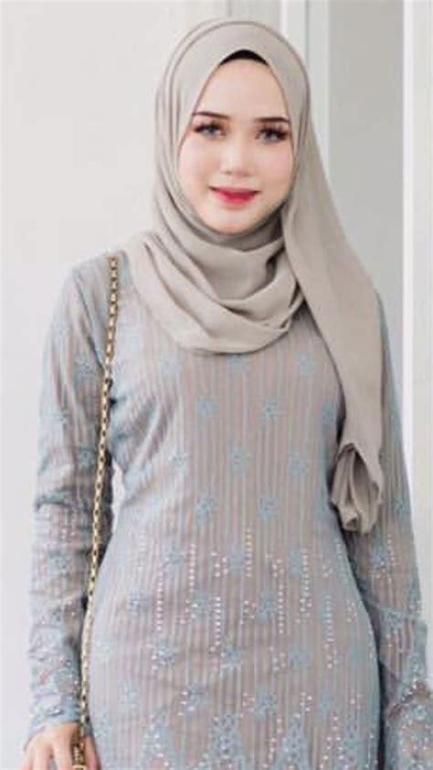 Pin by Silvia vasco 90 on satin | Hijab fashion, Fashion, Amazing women