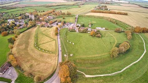 10 Facts About Avebury Stone Circle, A UNESCO World Heritage Site In England - Guidelines to Britain