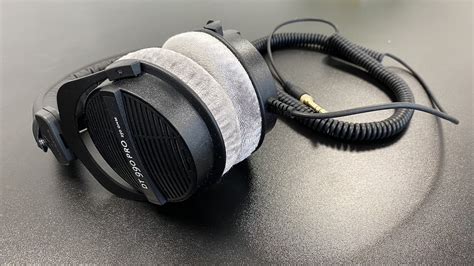 Beyerdynamic DT 990 PRO review | MusicRadar