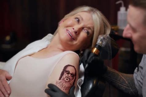 Watch Martha Stewart Get a Tattoo of Her Close Friend Snoop Dogg in New ...