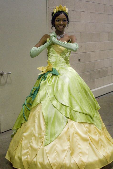 Tiana from The Princess and the Frog | Princess tiana dress, Princess ...