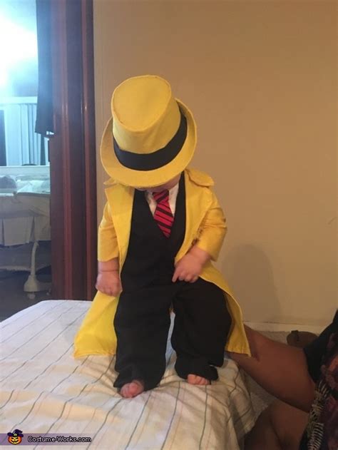 Dick Tracy Costume - Photo 2/3