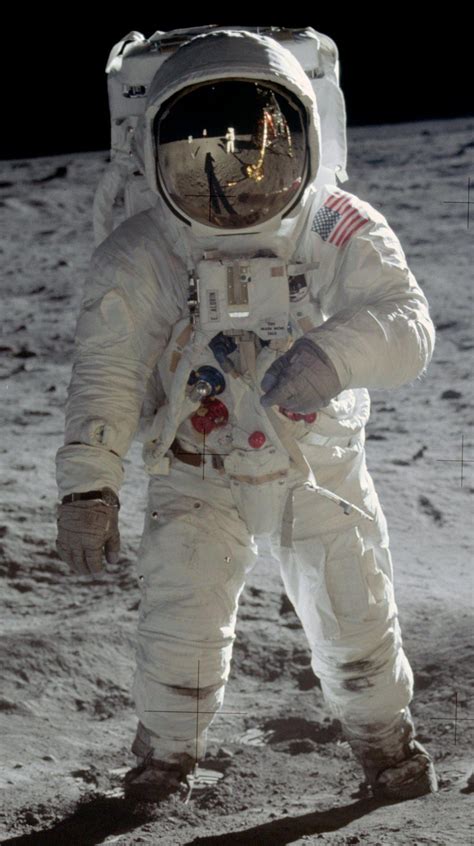 US Spacesuits | Space suit, Space nasa, Space exploration