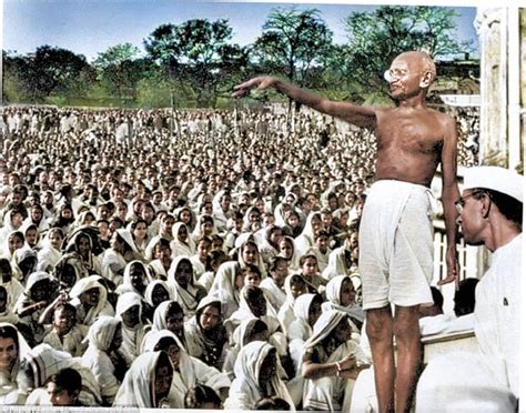 Photos of Gandhi colourised 70 years after his death | Daily Mail Online