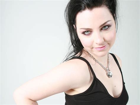 Amy Lee - Evanescence Wallpaper (2392763) - Fanpop