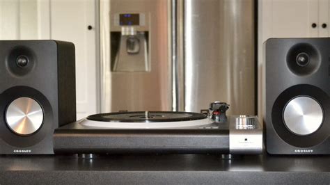 5 Best All-in-One Stereo Systems With Turntable of 2022 [Updated]