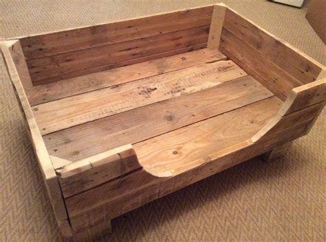 Rustic Dog Bed made from reclaimed pallet wood. | Wooden dog bed, Diy ...