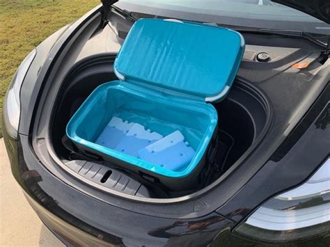 Tesmanian Discount Code: Save 10% Off Tesla Model 3/Y Cooler Bags ...