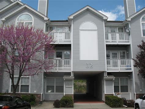 Montville Chase Condos Montville New Jersey - NJ Condos.net