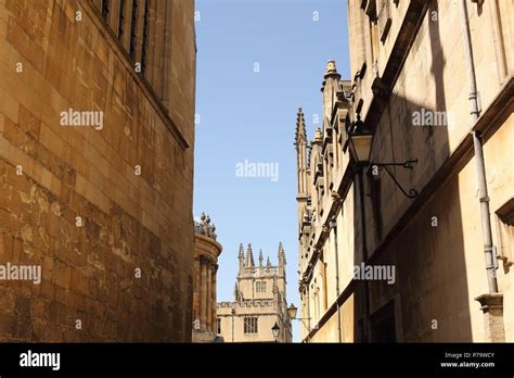 Oxford University Buildings Stock Photo - Alamy