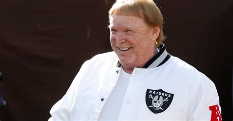 Mark Davis, Oakland Raiders owner, has sad reaction to leaving city