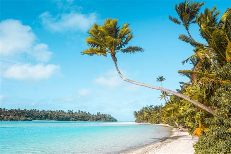 The Essential Guide To Travel The Cook Islands – Aitutaki - Plantiful Travels