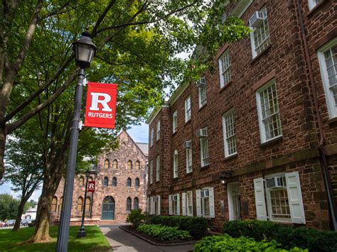 Transitioning to the Rutgers R | Communicating about Rutgers