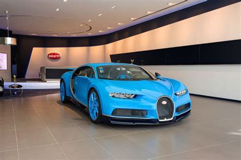 Dubai ama la Chiron e Bugatti apre il suo showroom più grande