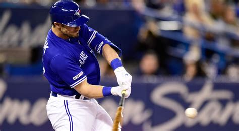 Blue Jays' Randal Grichuk leaves game vs. Rays with lower-back ...