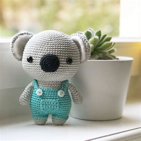 Cute Koala Amigurumi. Crochet this cute koala with the DIY Fluffies pattern. | Crochet amigurumi ...